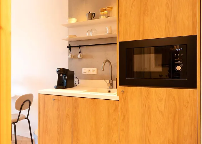 Utulne Blizko Centra - No Smoking Apartman Pozsony